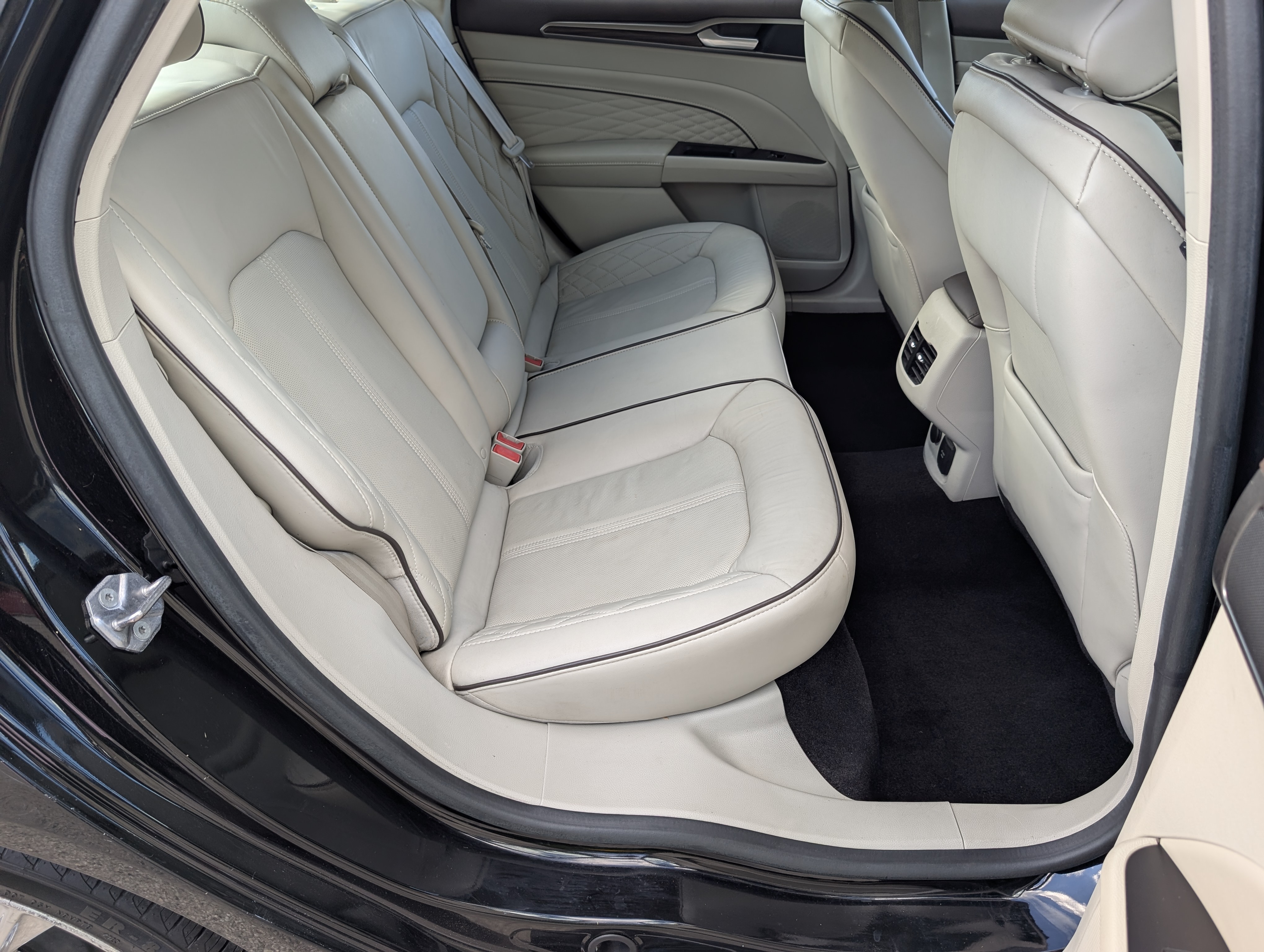 2017 Ford Fusion Platinum - Photo 22