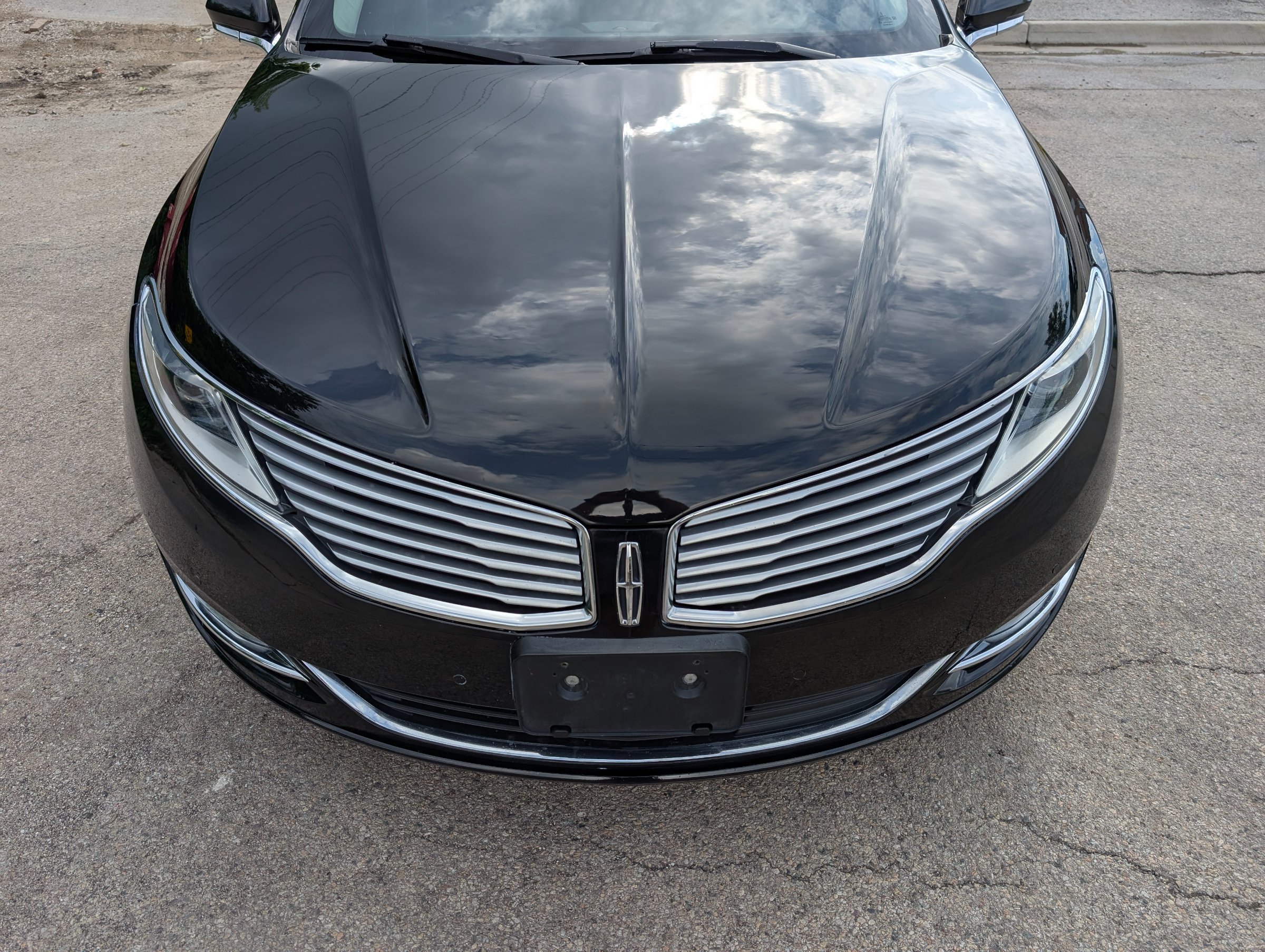 2014 Lincoln MKZ Hybrid - Photo 11